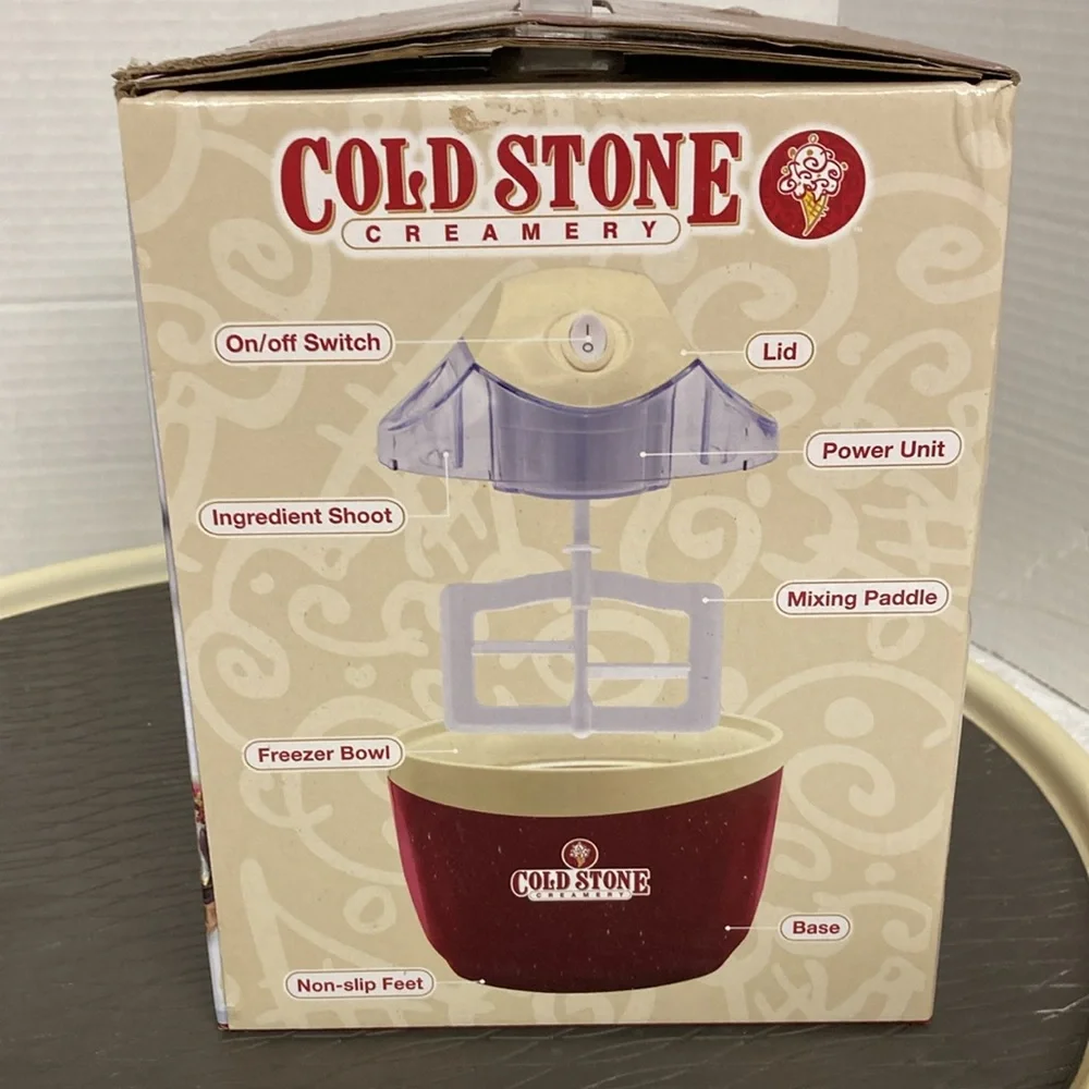 Cold Stone Creamery Ice Cream Maker Automatic 1 Pint Makes in 15 Minutes New